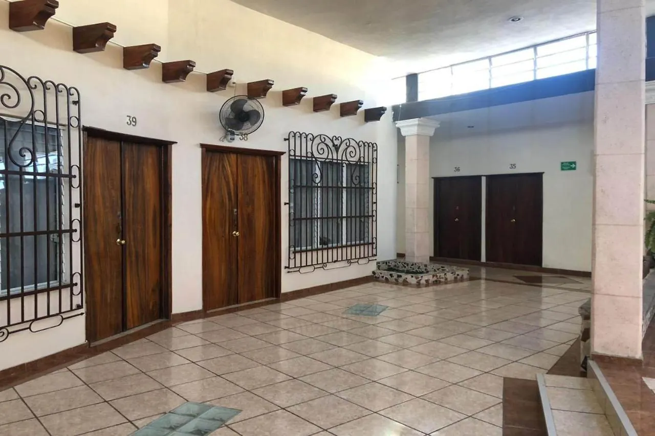 Hotel Posada Dona Rubino 마사틀란